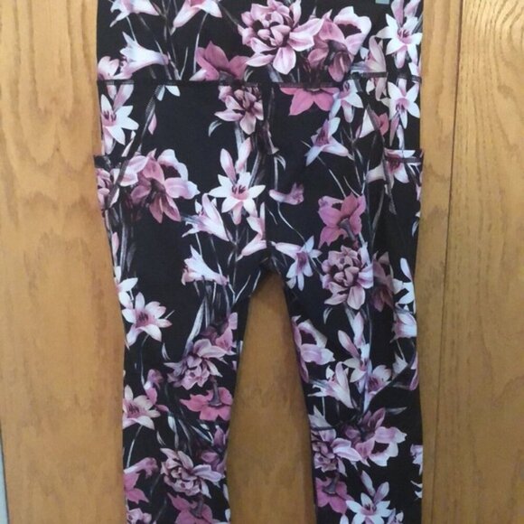 High Waist Floral yoga pants size XL - Picture 4 of 9